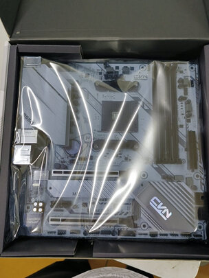 七彩虹CVN|七彩虹CVN B550M GAMING FROZEN V14主板怎么样上手一周说讲感受