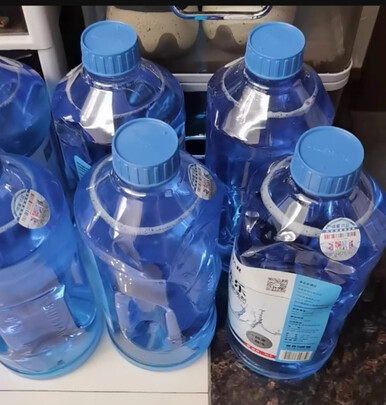 玻璃水