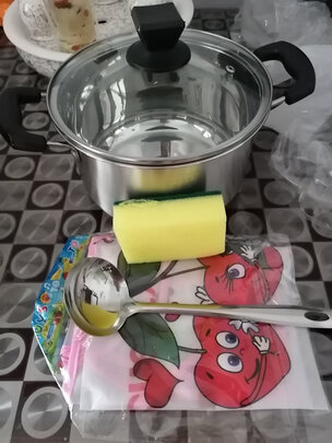 不粘汤锅