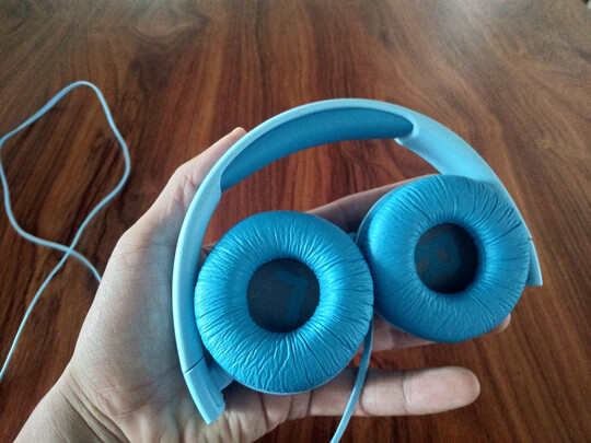JBL JR300BT头戴式耳机怎么样?体验口碑反馈差极了是吗?