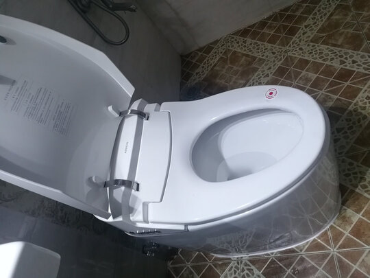 最新数据显示箭牌智能马桶一体机质量差不差呢，求真实使用反馈