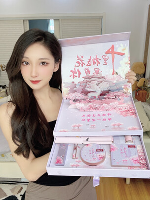 口红
