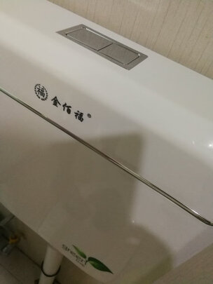 水箱蹲便器
