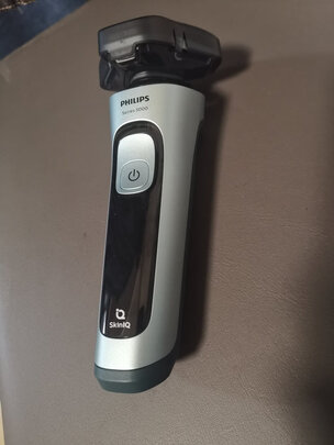 剃须刀