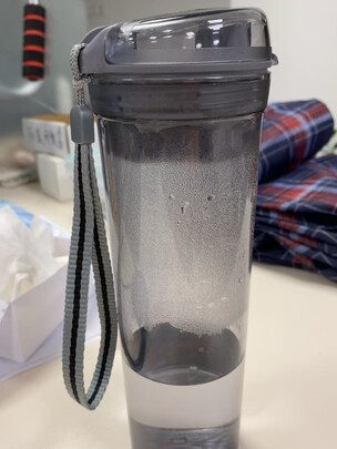 水杯