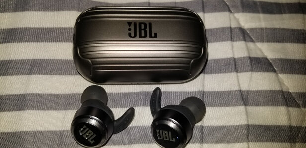 爆料评测jblt280tws真无线蓝牙耳机心酸经历曝光句句都是良心感受