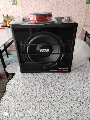 车载低音炮音响