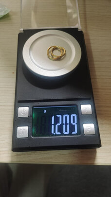 黄金耳饰