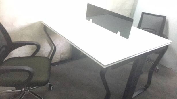 中尊办公桌|「用后真实感受」中尊办公桌到底质量怎么样？用后一周说实情真相？