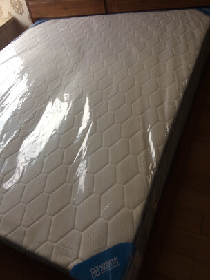 宜眠坊床垫|客观评价宜眠坊床垫怎么样？上手三周说真相
