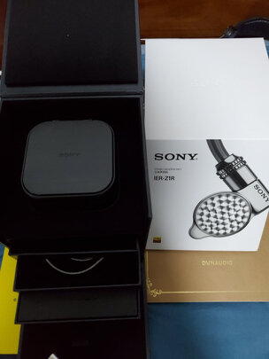 索尼（SONY）IER-Z1R Hi-Res高解析度入耳式立体声耳机 银色