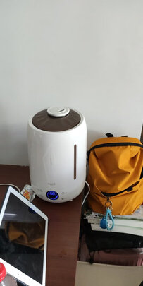 加湿器