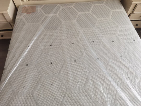 8H乳胶床垫优劣分析是否值得买呢?使用情况曝光 8H乳胶床垫优劣分析是否值得买呢?使用情况曝光