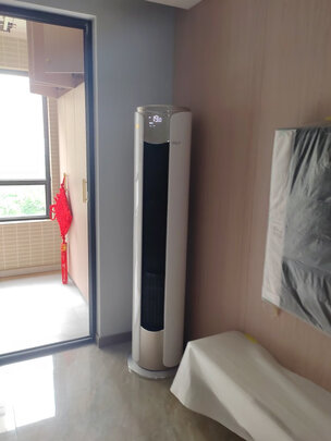美的(Midea) 新一级 舒适星 大3匹 变频冷暖 客厅立式空调柜机 无风感 京东小家智能家电  KFR-72LW/N8MWA1