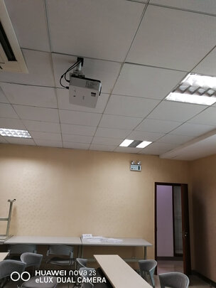 索尼投影仪怎么样?用后真心不后悔,用后大揭秘