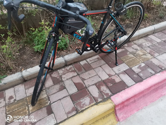 公路自行车