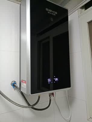 格林姆斯即热式电热水器安装视频