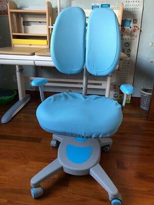 七色花儿童学习桌椅怎么样讲一讲体验后感受