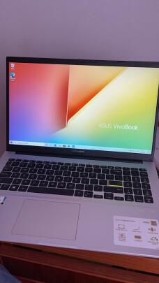 华硕VivoBook15 X究竟好不好，性能强劲吗？轻薄精巧吗？