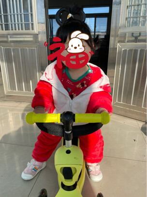 儿童滑板车