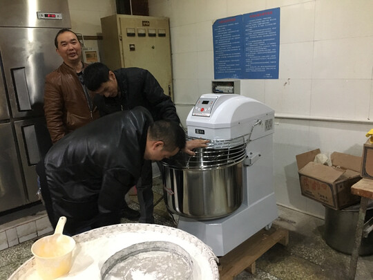 厨师机|用户揭秘圣托STJ-P40厨师机好吗,入手解密评测真相