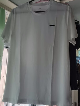 瑜伽服上衣