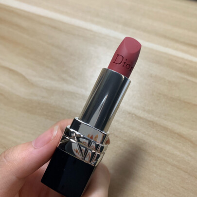 一:选购圣罗兰ysl方管口红建议