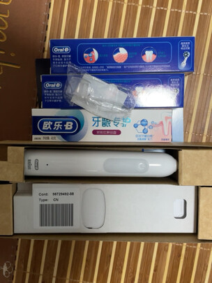 电动牙刷