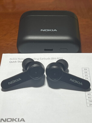 %title插图%num 诺基亚(NOKIA)BH805主动降噪真无线蓝牙耳机TWS 入耳式/音乐/商务/通话/防水/苹果安卓鸿蒙手机通用 木炭黑