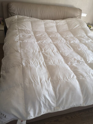 富安娜加厚填充羽绒被芯选择误区，需要注意这五点