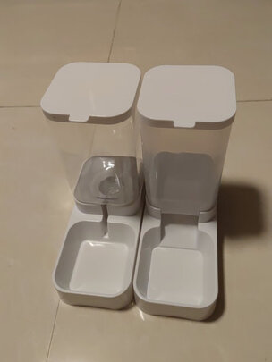 宠物自动喂食器