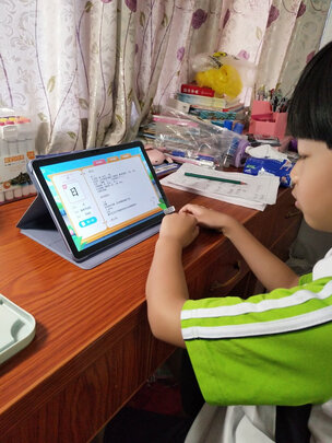 快易典G1 学习机AI智能家教机10.1英寸小学初中高中课本同步学生平板电脑儿童学习英语神器家教机6+128G