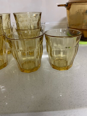 玻璃水杯