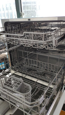 华凌WQP8-HW3909E-CN洗碗机|独家剖析华凌8套嵌入式洗碗机到底怎么样?用后一周说良心感受？