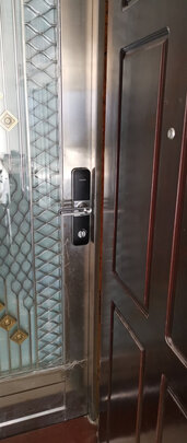 指纹锁|看完不迷路：飞利浦7100智能锁真实使用感受?不看这都被坑了？