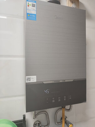 燃气热水器