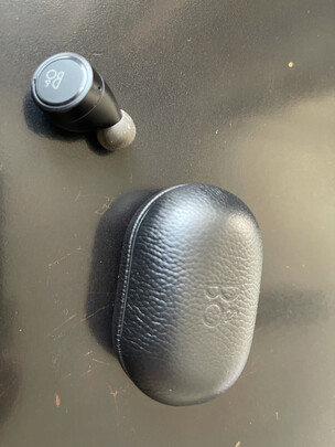 B&O beoplay E8 3.0 真无线蓝牙耳机 丹麦bo入耳式运动立体声耳机 无线充电 粉色 张艺兴代言