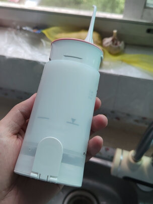 冲牙器