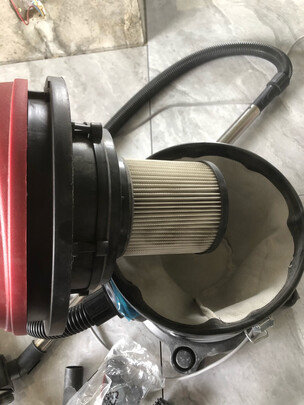 车载吸尘器