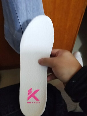 篮球鞋