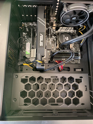 名龙堂i7|独家剖析名龙堂i7 8700怎么样？刚上手就失望了?讲内幕真相？