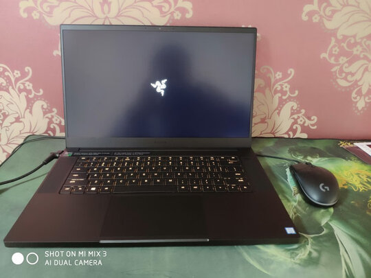 2020年入手：雷蛇(razer)灵刃专业版笔记本电脑怎么样？质量差吗