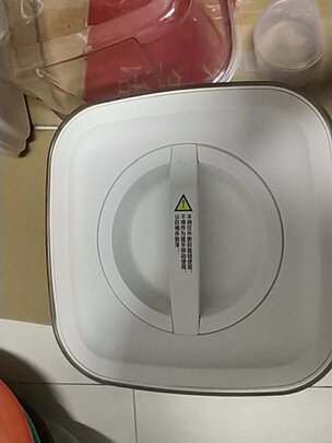 米桶米缸