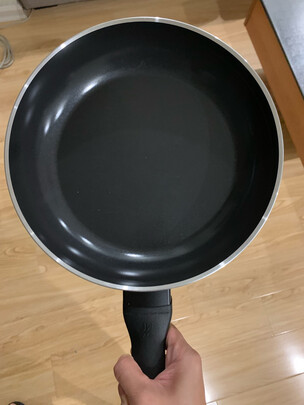 不粘锅