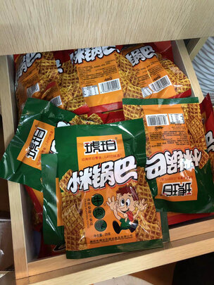 一:选购狗牙儿披萨卷休闲零食建议