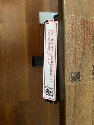 电脑桌|网易严选站立办公电动升降桌 白色*1200mm*600mm电脑桌怎么样？内幕使用评测揭秘