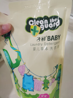 婴儿洗衣液