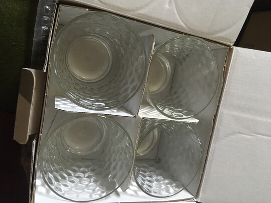 玻璃水杯