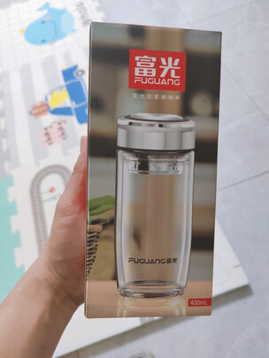 玻璃杯