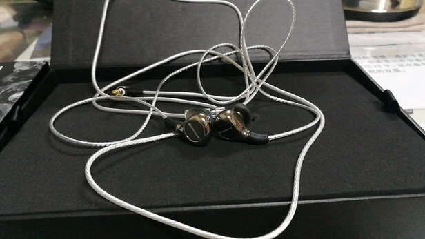 拜亚动力耳机怎么样?体验效果极差属实吗?